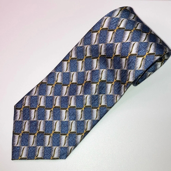Bryce Bennett 100% Silk Neck Tie Length 61” Width 4” - Picture 1 of 3